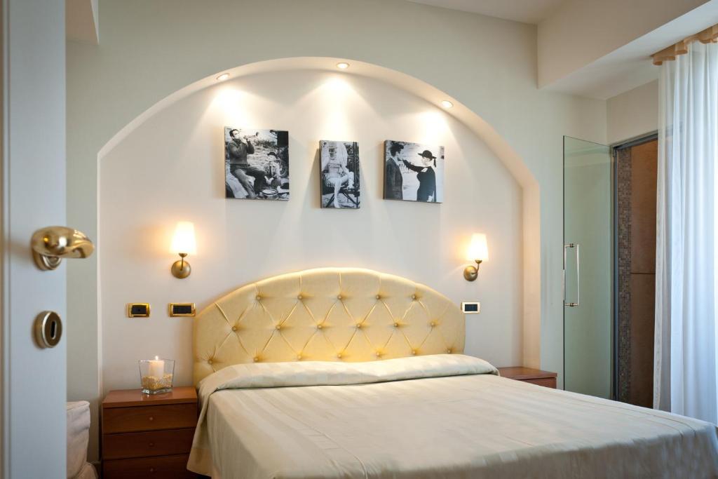 Hotel Derby Exclusive Milano Marittima Pokoj fotografie