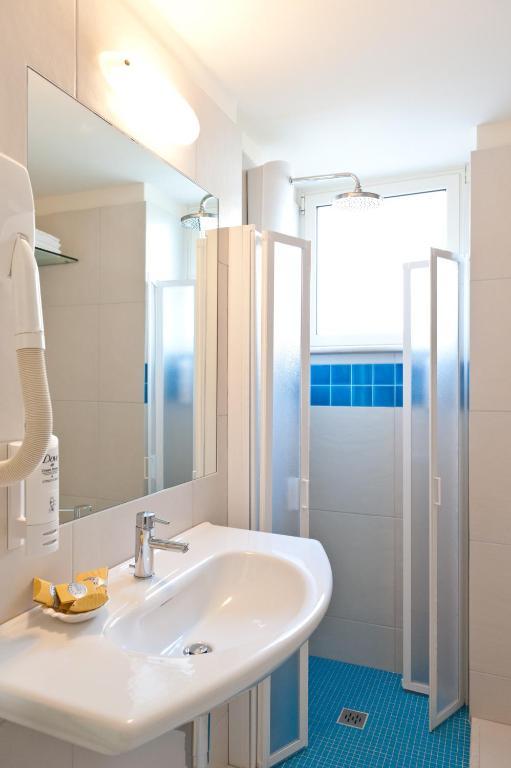 Hotel Derby Exclusive Milano Marittima Pokoj fotografie