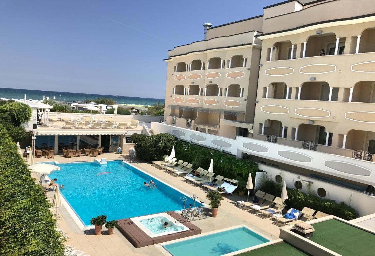 Hotel Derby Exclusive Milano Marittima Exteriér fotografie